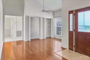 2500 Crescent Pl, Navarre, FL 32566 - Photo 8