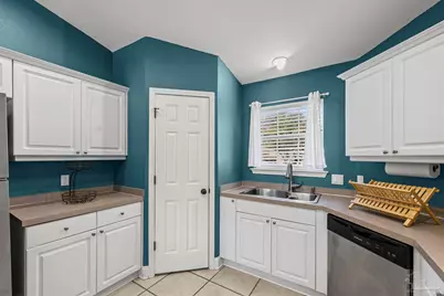 817 Binnacle Pl, Pensacola, FL 32507 - Photo 10