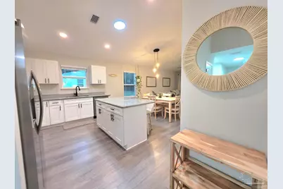 7701 Pontiac Dr, Pensacola, FL 32506 - Photo 8