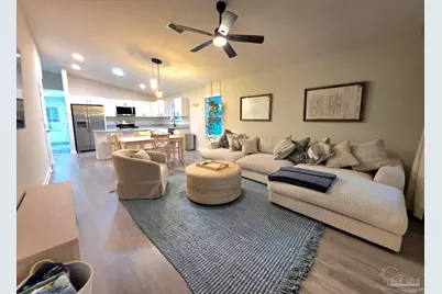 7701 Pontiac Dr, Pensacola, FL 32506 - Photo 4