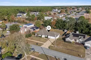 2240 Prytania Cir, Navarre, FL 32566 - Photo 40