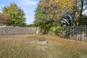 2240 Prytania Cir, Navarre, FL 32566 - Photo 36