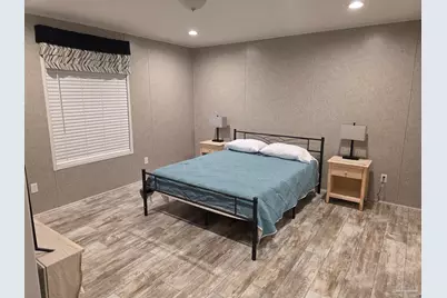 1860 Abercrombie Rd, Gulf Breeze, FL 32563 - Photo 22