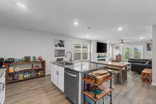 5304 Peach Dr, Pace, FL 32571 - Photo 12