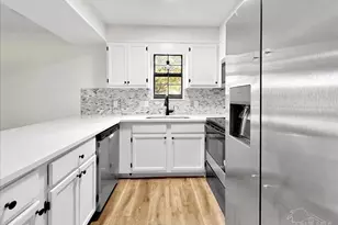 2028 Americus Ave, Pensacola, FL 32507 - Photo 8