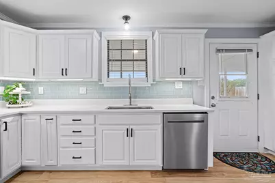 5968 Capitol Dr, Gulf Breeze, FL 32563 - Photo 14