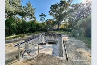 215 Hermey Ave, Pensacola, FL 32507 - Photo 16