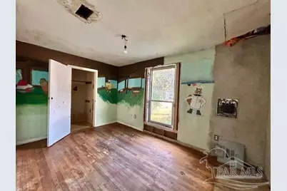 215 Hermey Ave, Pensacola, FL 32507 - Photo 10