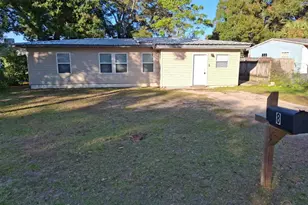 8 Baggett Ct, Pensacola, FL 32505 - Photo 1