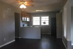 8 Baggett Ct, Pensacola, FL 32505 - Photo 12