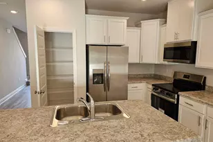 1403 Maritime Dr, Pensacola, FL 32507 - Photo 2