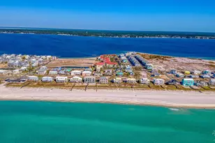 7476 Sunset Harbor Dr, Navarre Beach, FL 32566 - Photo 40