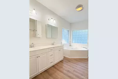 16300 Innerarity Pt Rd, Pensacola, FL 32507 - Photo 28