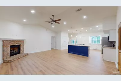 16300 Innerarity Pt Rd, Pensacola, FL 32507 - Photo 2