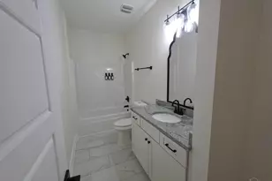 5642 Dunbar Cir, Milton, FL 32583 - Photo 18