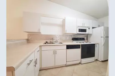 2527 Trailwood Dr, Cantonment, FL 32533 - Photo 4