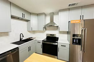 10 Selborne Pl, Pensacola, FL 32506 - Photo 10