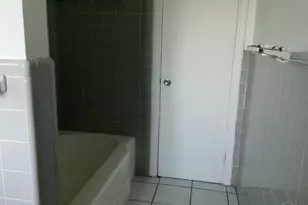 1600 E Texar Dr, Pensacola, FL 32503 - Photo 4