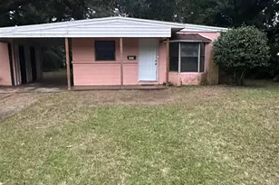 121 W Garfield Dr, Pensacola, FL 32505 - Photo 1