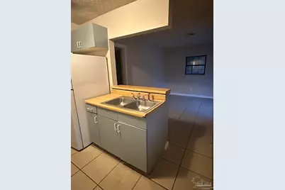 121 W Garfield Dr, Pensacola, FL 32505 - Photo 6