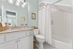 605 Chesapeake Dr, Gulf Breeze, FL 32561 - Photo 34