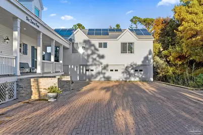 605 Chesapeake Dr, Gulf Breeze, FL 32561 - Photo 64