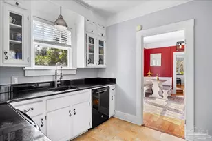 1906 N Spring St, Pensacola, FL 32501 - Photo 24