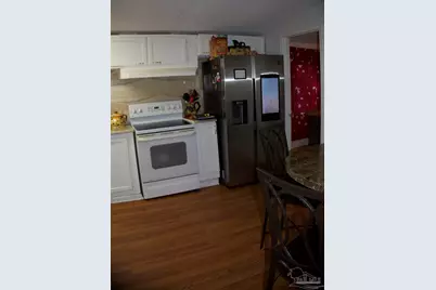 2501 Kingsport Ave, Pensacola, FL 32507 - Photo 10