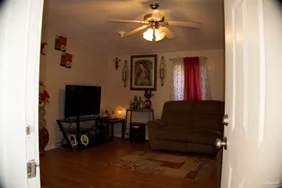 2501 Kingsport Ave, Pensacola, FL 32507 - Photo 18