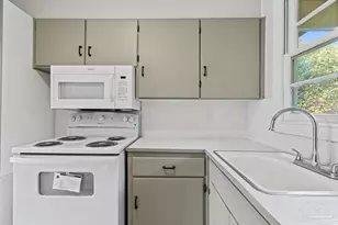 118 Alice St, Pensacola, FL 32505 - Photo 16