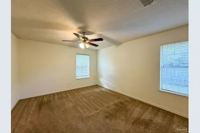3313 Linger Ct, Pensacola, FL 32526 - Photo 8