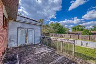 725 Gentian Dr, Pensacola, FL 32503 - Photo 18