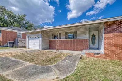 725 Gentian Dr, Pensacola, FL 32503 - Photo 6