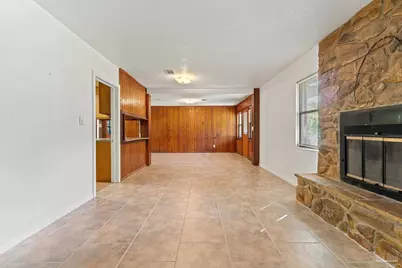 16 Linda St, Pensacola, FL 32506 - Photo 14