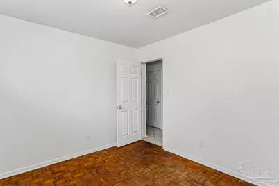 918 Montclair Rd, Pensacola, FL 32505 - Photo 20