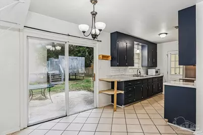 918 Montclair Rd, Pensacola, FL 32505 - Photo 10