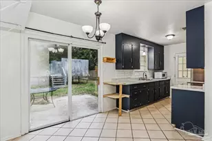 918 Montclair Rd, Pensacola, FL 32505 - Photo 10