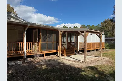 3324 Bonfire Dr, Milton, FL 32583 - Photo 14