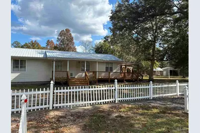 3324 Bonfire Dr, Milton, FL 32583 - Photo 10