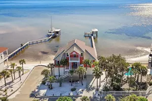 1894 Biscayne Cir Dr, Navarre, FL 32566 - Photo 2