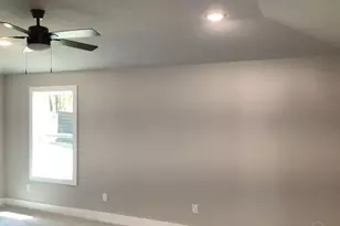 6413 Sanders St, Milton, FL 32570 - Photo 4