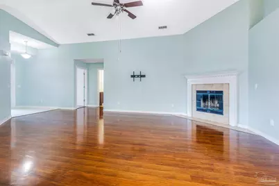 2110 Catline Cir, Navarre, FL 32566 - Photo 10