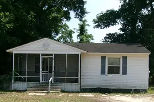 324 Chaseville St, Pensacola, FL 32507 - Photo 1