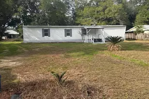 5227 Chestnut Ave, Pace, FL 32571 - Photo 4