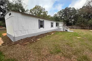 5227 Chestnut Ave, Pace, FL 32571 - Photo 8