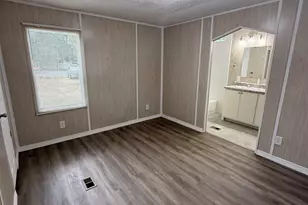 5227 Chestnut Ave, Pace, FL 32571 - Photo 16