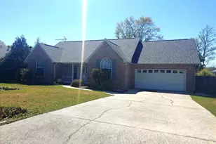 2716 Southern Oaks Dr, Cantonment, FL 32533 - Photo 2