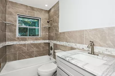 212 Shadowlawn Ln, Pensacola, FL 32507 - Photo 18