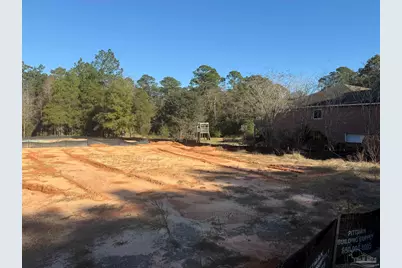 5216 Crystal Creek Dr, Pace, FL 32571 - Photo 2