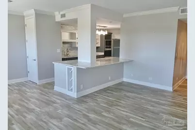 825 Bayshore Dr #1002, Pensacola, FL 32507 - Photo 16